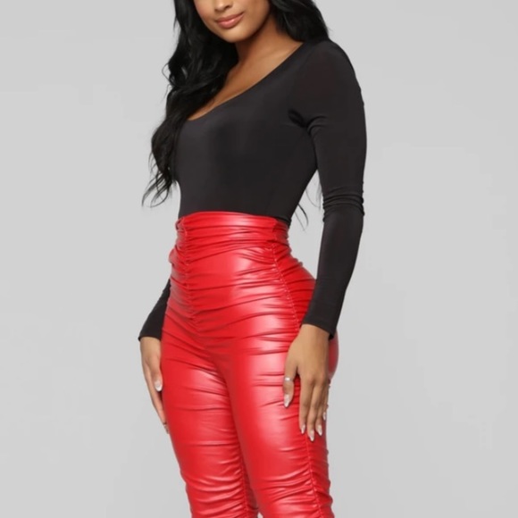 NWT 🖤 Layer Up Bodysuit - Black by Fashionova - Picture 5 of 7